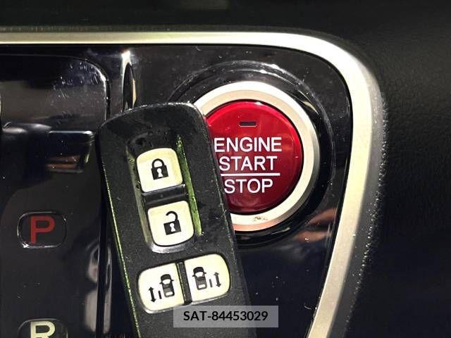 Honda N BOX CUSTOM 2017-09 279054-8