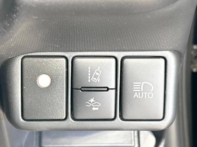 Toyota AQUA 2019-02 10060-5