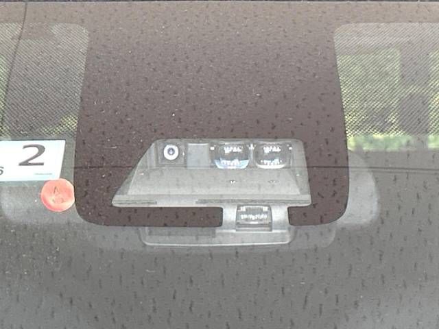 Toyota AQUA 2019-02 10060-3