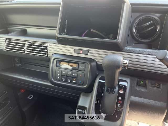 Honda N-VAN 2022-09 372111-11