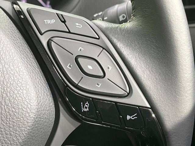 Toyota C-HR 2023-06 184077-7