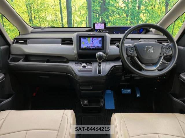 Honda FREED 2017-08 216825-1