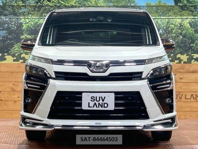 Toyota VOXY 2019-03 346135-15
