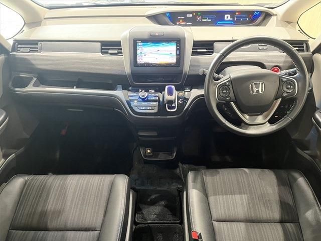 Honda FREED HYBRID 2017-01 20269-18