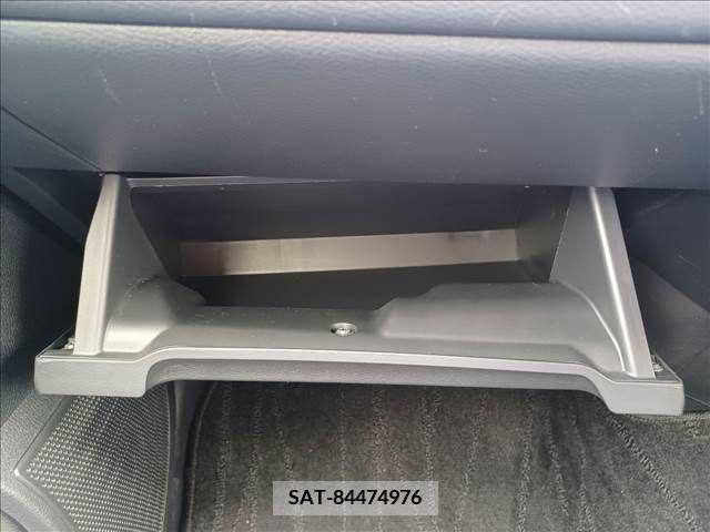 Mitsubishi EK X 2019-06 353858-24