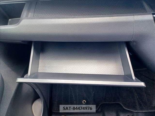 Mitsubishi EK X 2019-06 353858-16