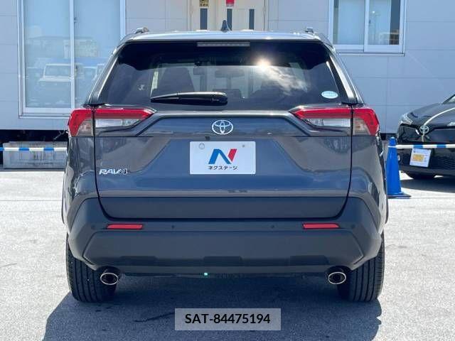 Toyota RAV4 2020-09 332394-18