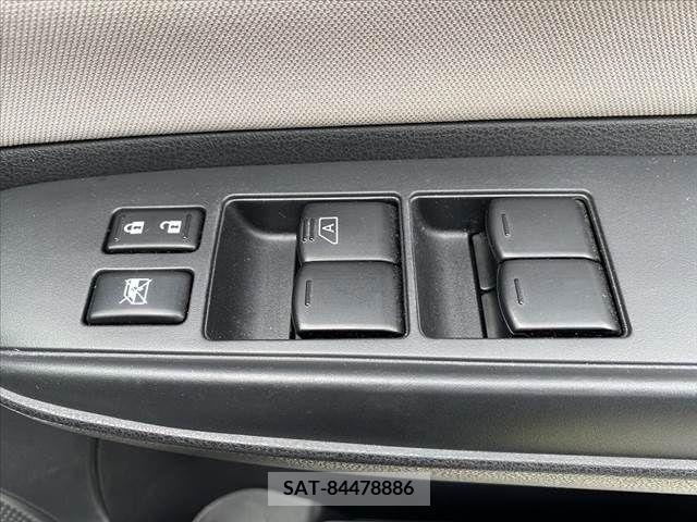 Nissan NOTE 2019-05 375843-22