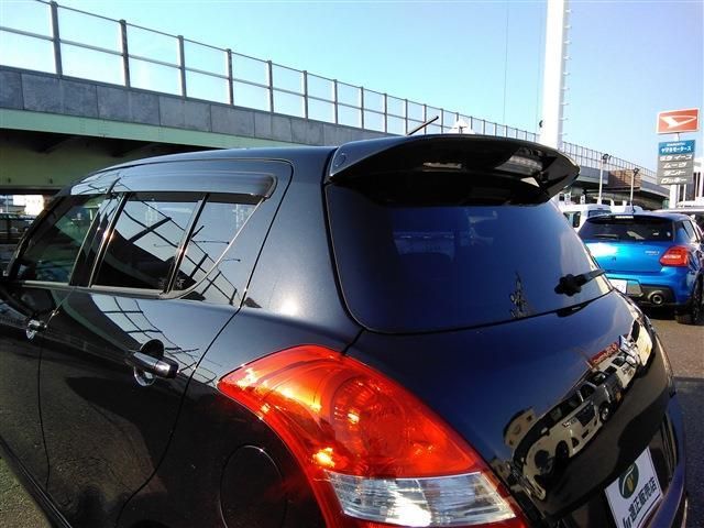 Suzuki SWIFT 2012-01 186687-9