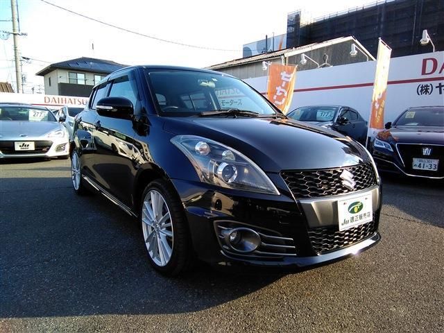 Suzuki SWIFT 2012-01 186687-4