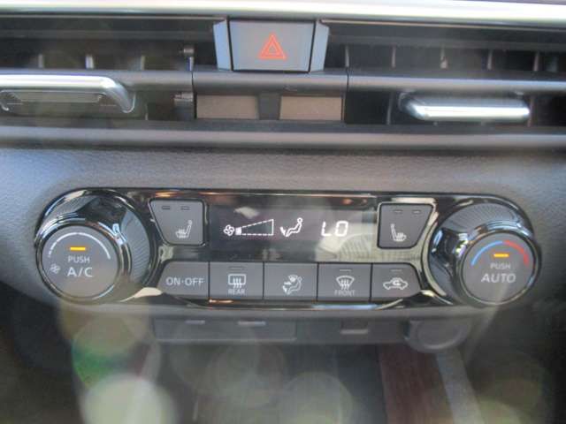 Nissan AURA 2023-03 181946-9