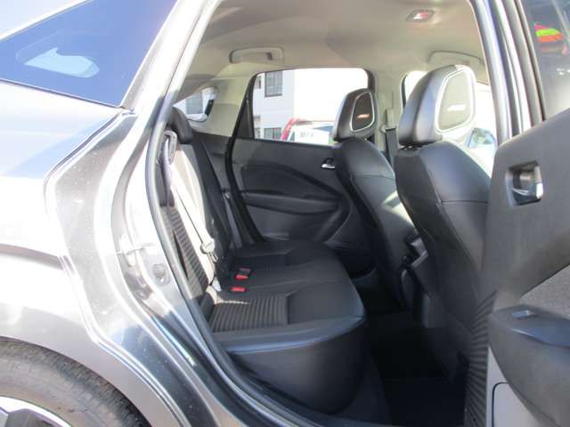 Nissan AURA 2023-03 181946-16