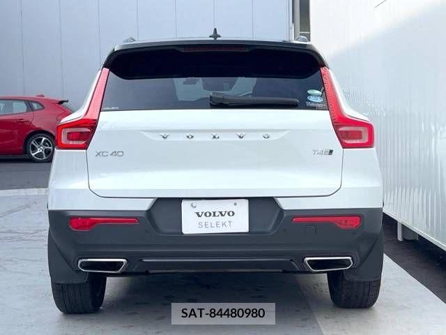 Volvo XC40 2020-08 349468-18