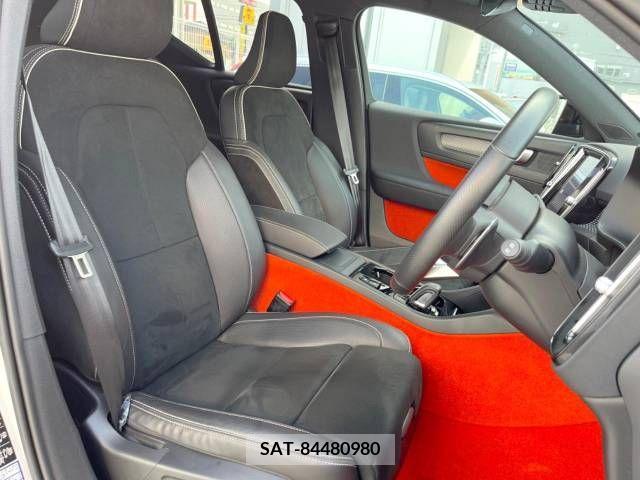 Volvo XC40 2020-08 349468-11