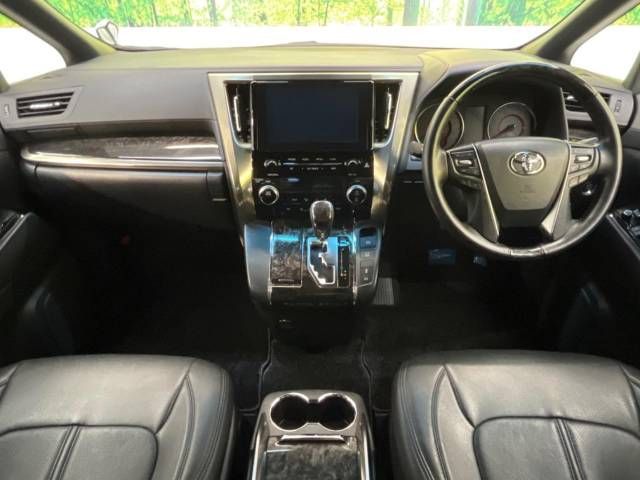 Toyota ALPHARD 2021-10 9686-1