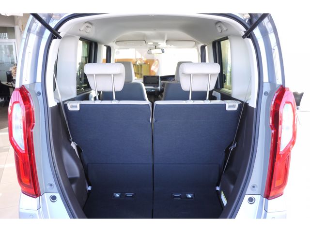 Honda N BOX 2022-05 189808-6