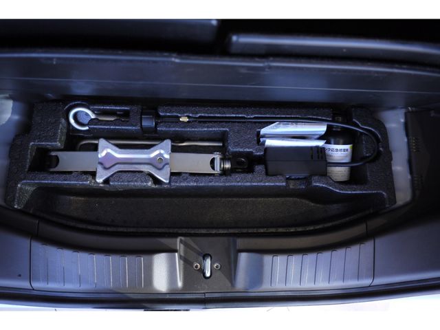 Honda N BOX 2022-05 189808-8