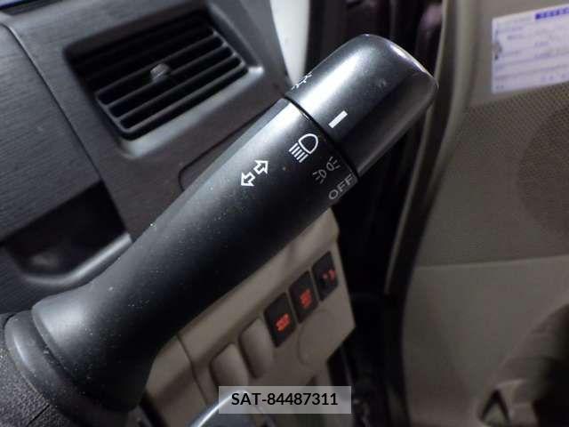 Daihatsu MOVE 2012-03 214459-14