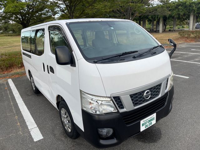 Nissan NV350 Caravan 2013-07 15036-12