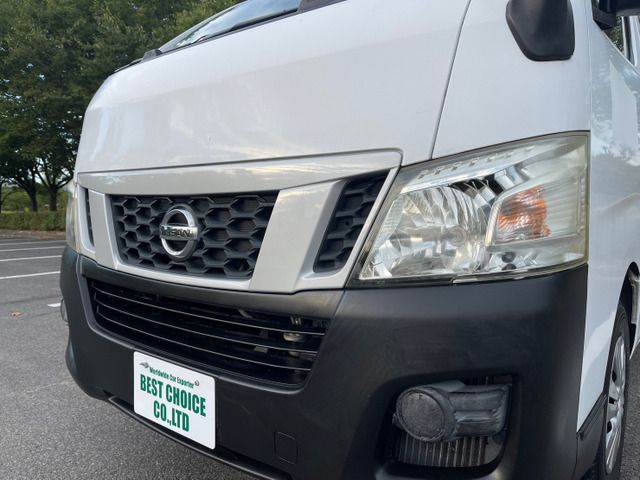 Nissan NV350 Caravan 2013-07 15036-17