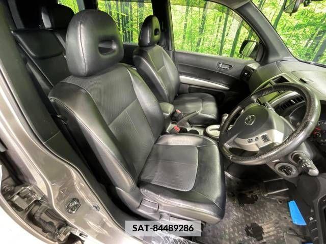 Nissan X-TRAIL 2013-07 385372-8