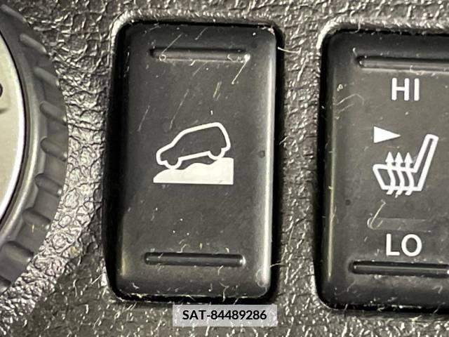 Nissan X-TRAIL 2013-07 385372-6