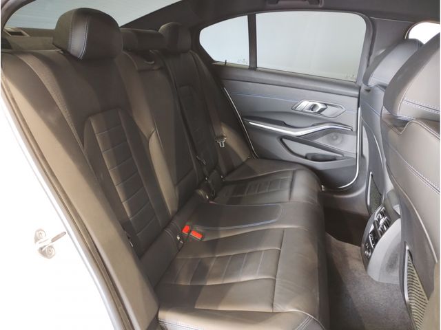 Bmw 3 SERIES 2019-09 15257-11