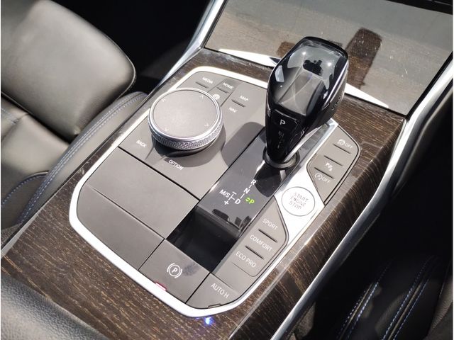 Bmw 3 SERIES 2019-09 15257-19