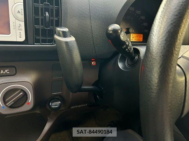 Toyota PASSO 2013-09 281242-19