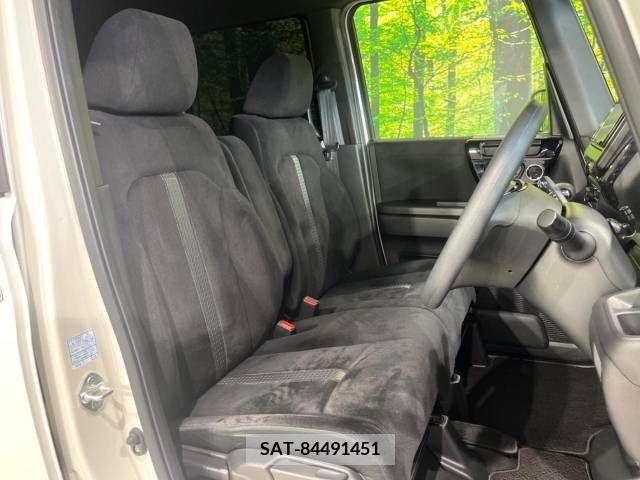 Honda N BOX CUSTOM 2022-01 279033-8
