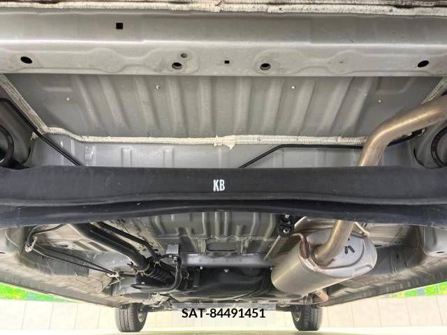 Honda N BOX CUSTOM 2022-01 279033-19