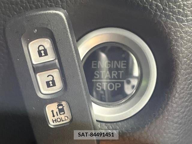 Honda N BOX CUSTOM 2022-01 279033-3