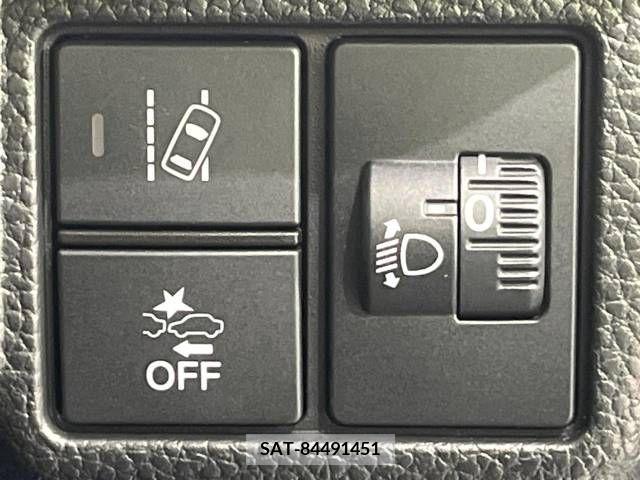 Honda N BOX CUSTOM 2022-01 279033-2
