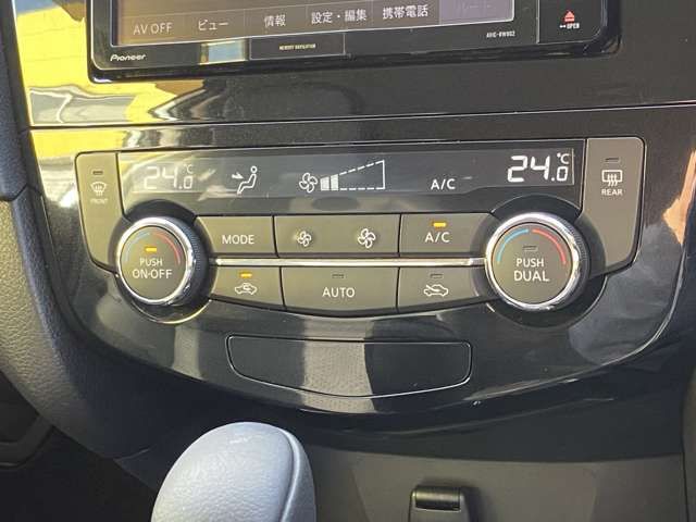 Nissan X-TRAIL 2019-02 182321-10