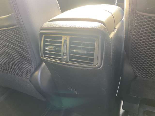 Nissan X-TRAIL 2019-02 182321-13