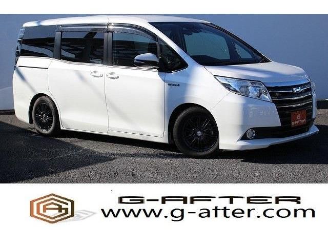 Toyota NOAH HYBRID 2017-05 191578-0