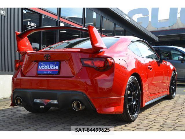 Toyota 86 2013-04 206496-4