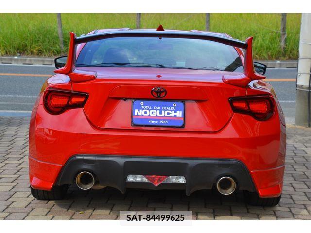 Toyota 86 2013-04 206496-5