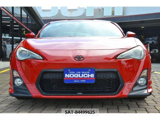 Toyota 86 2013-04 206496-1