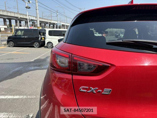 Mazda CX-3 2015-03 230767-11