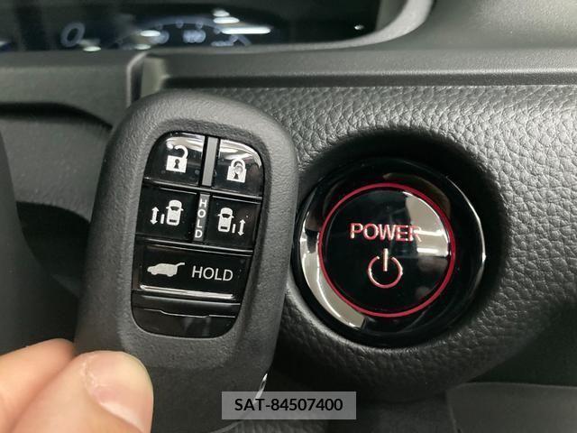 Honda e 2023-11 205793-4
