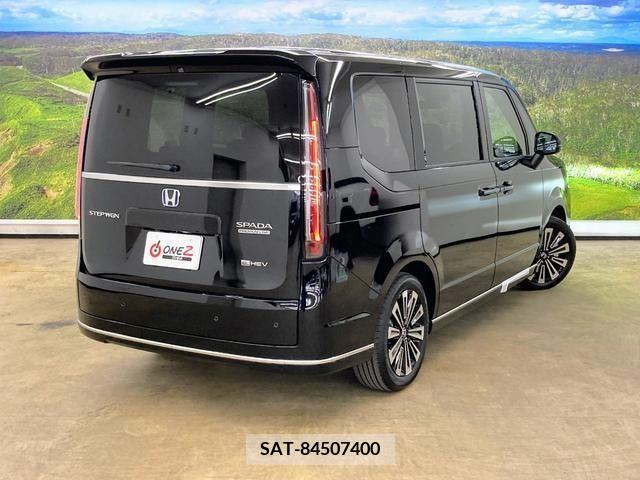 Honda e 2023-11 205793-17