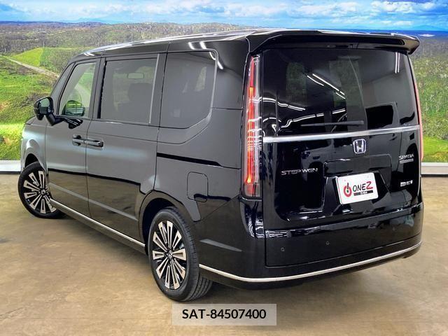 Honda e 2023-11 205793-18