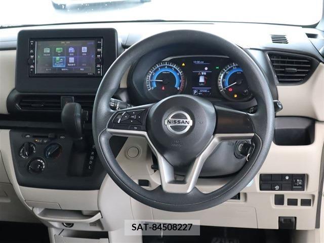 Nissan ROOX 2021-06 324133-1