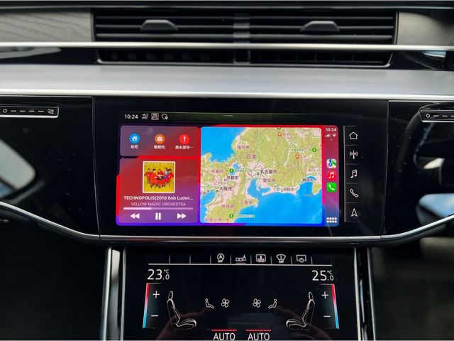 Audi A8 2021-03 190850-14