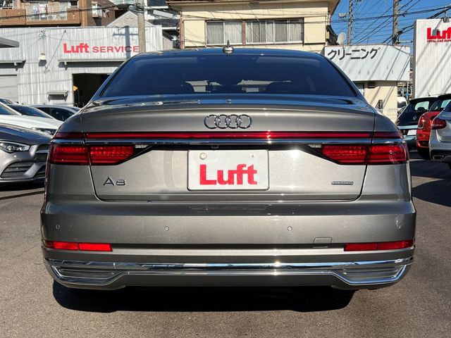 Audi A8 2021-03 190850-4