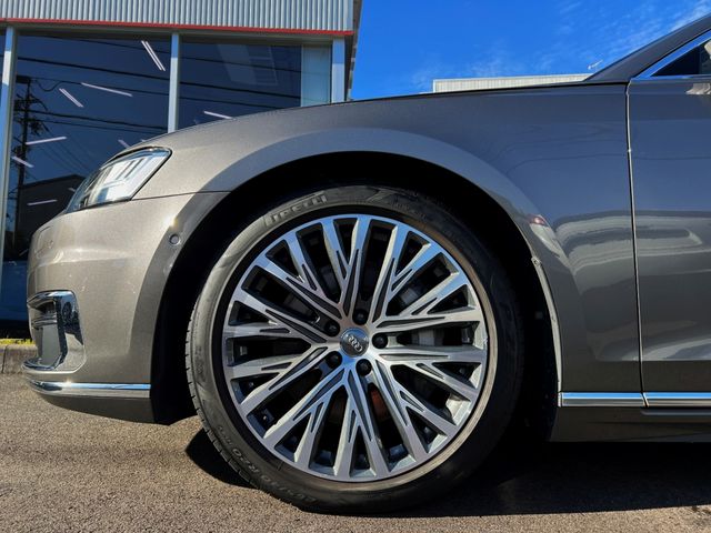 Audi A8 2021-03 190850-6