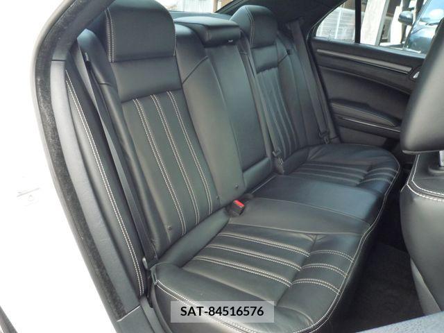 Chrysler 300 2015-12 200648-13
