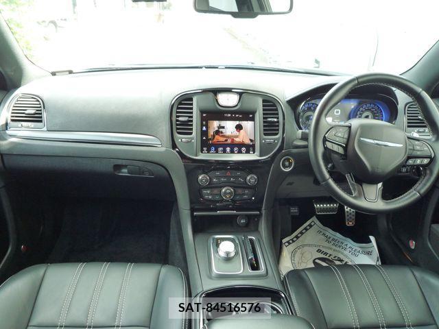 Chrysler 300 2015-12 200648-2