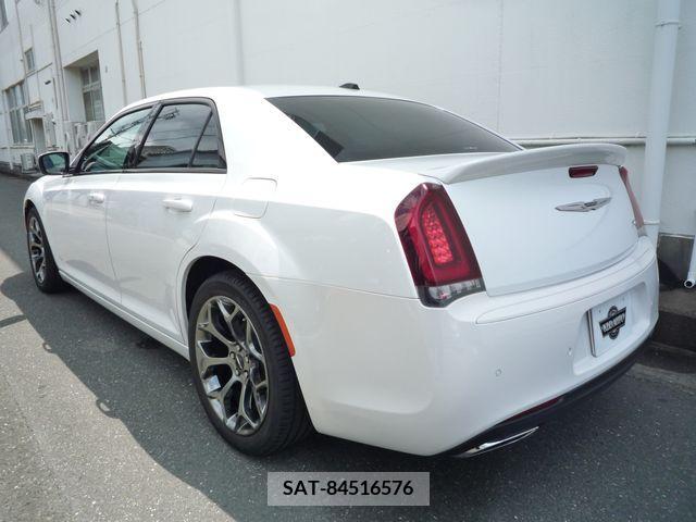 Chrysler 300 2015-12 200648-5